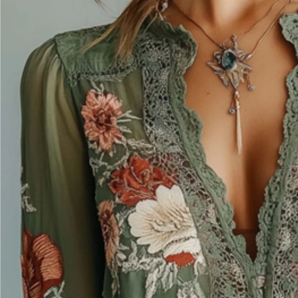 Floral Embroidered Sheer Blouse - Green - Picture 3 of 3